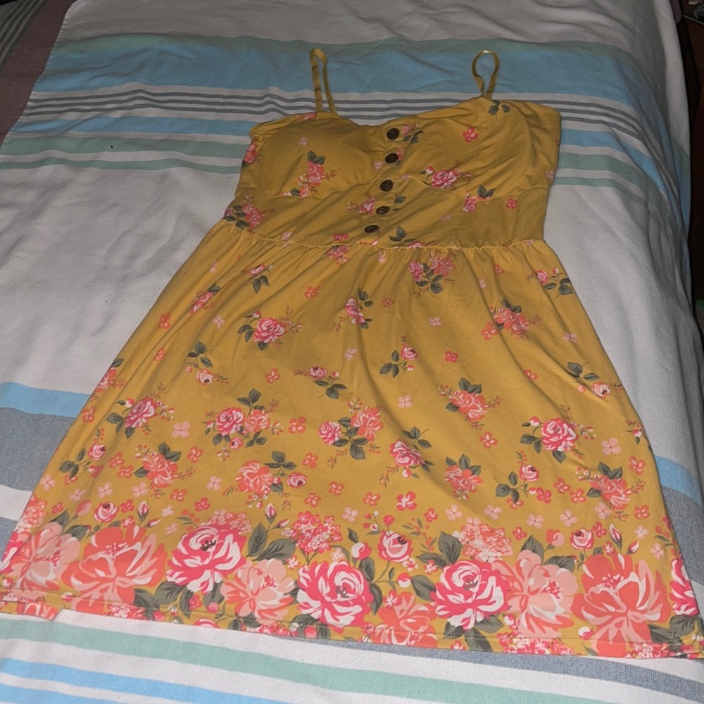 No Boundaries yellow and pink floral dress, size XL 15-17 junior